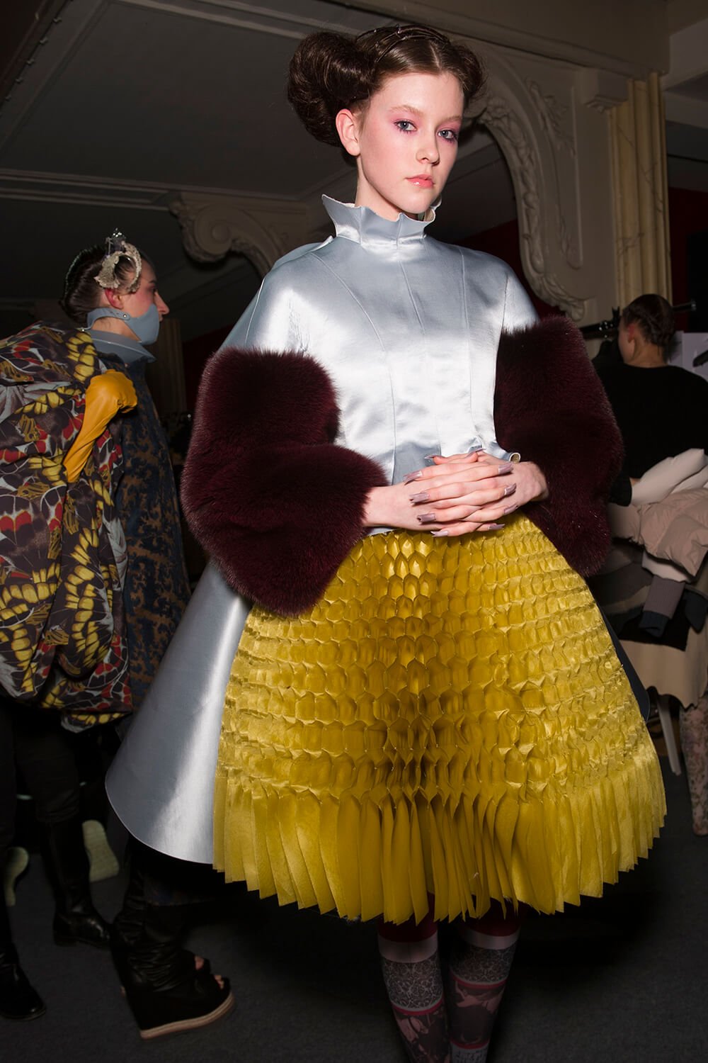 UNDER COVER◆2017AW/MEDIA IS GOD/スウェット/2/コットン/薔薇/プリント/ピンク/レディース UNDERCOVER Presents 2017 Fall Ready to Wear Collection | Hypebeast