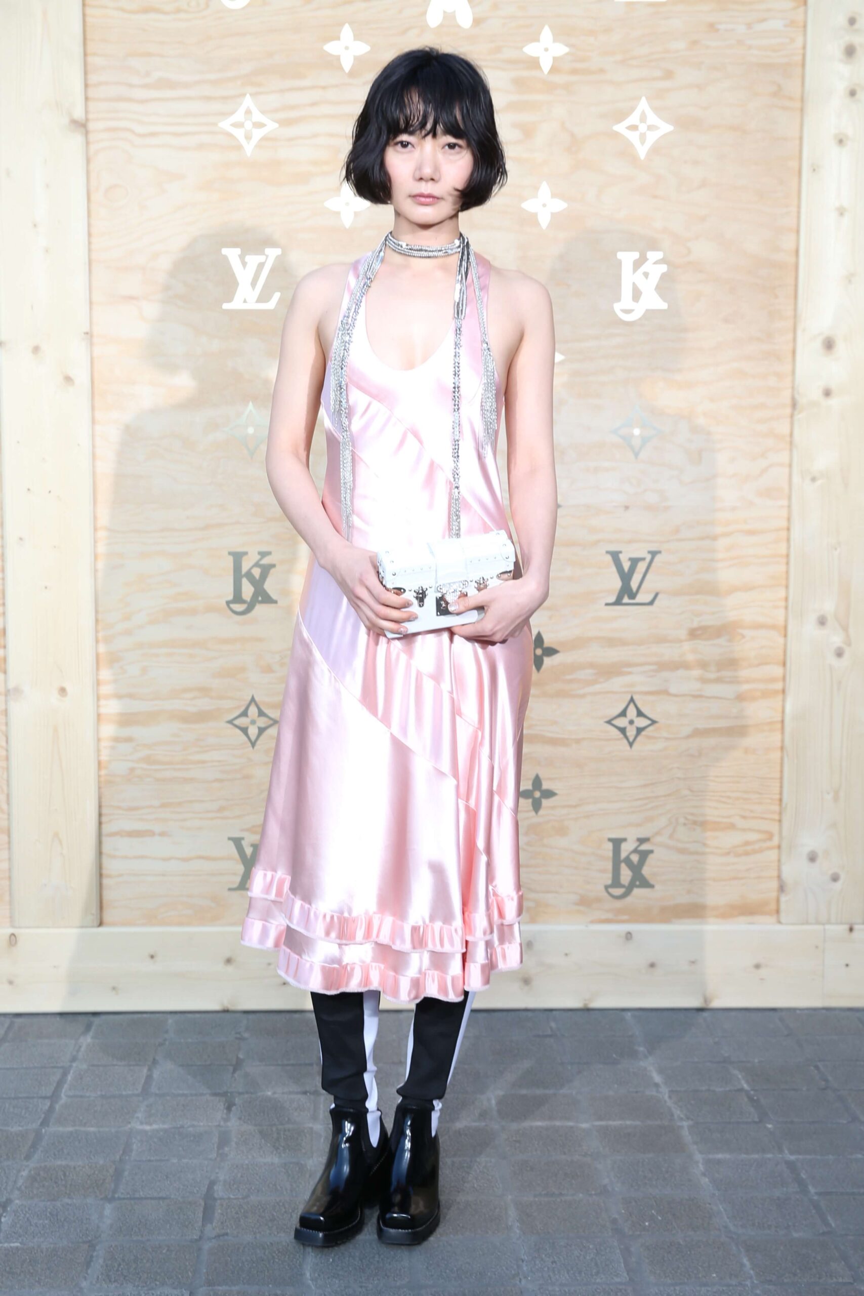 Louis Vuitton X Jeff Koons: See what Cate Blanchett, Jennifer