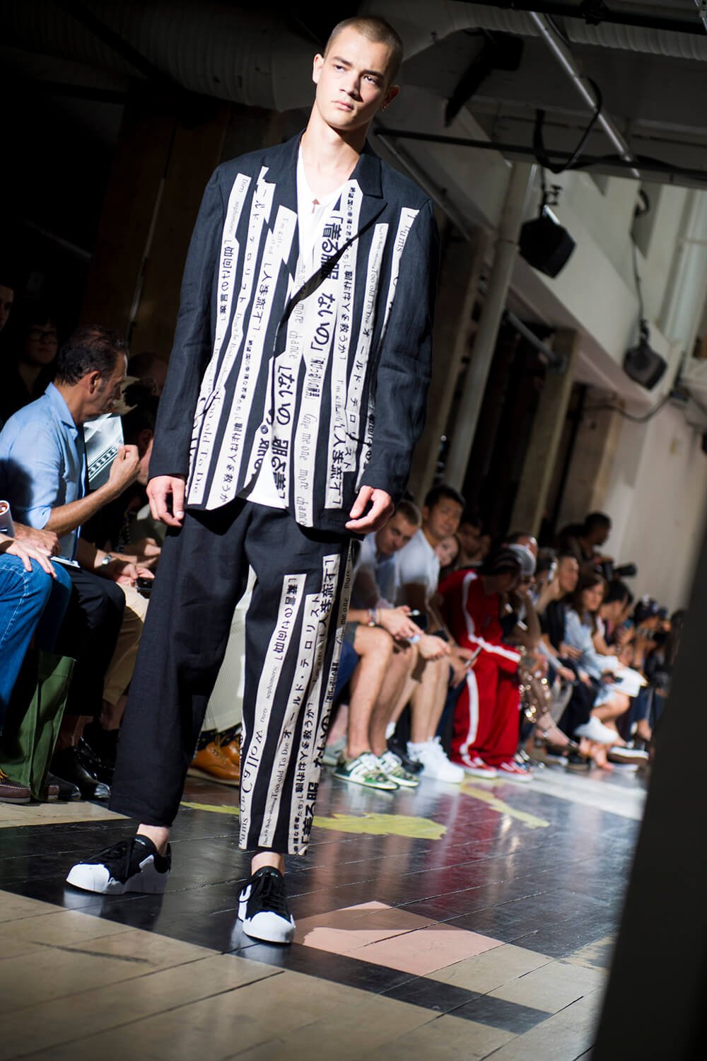 Yohji Yamamoto: Menswear SS18 - 10 Magazine
