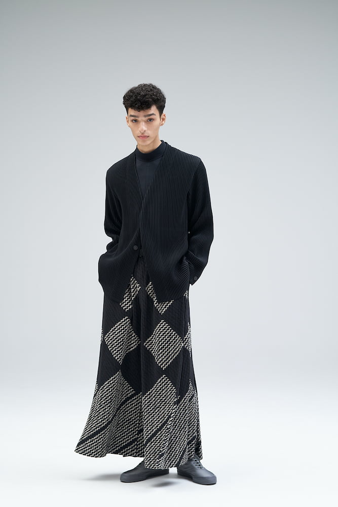 Homme Plissé Issey Miyake: Menswear AW21 - 10 Magazine