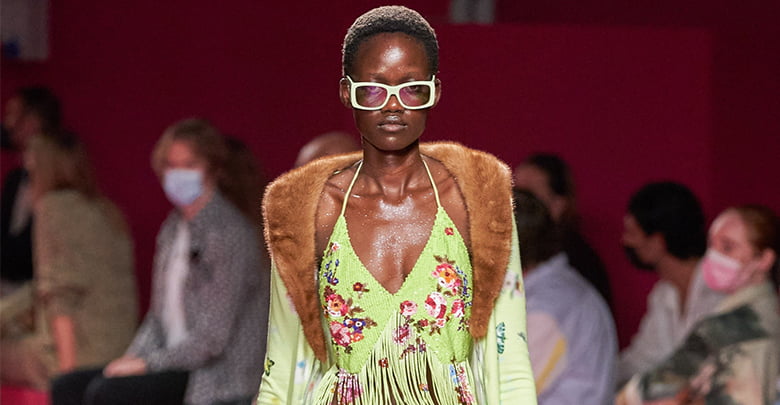 Blumarine: Ready-To-Wear SS22 - 10 Magazine