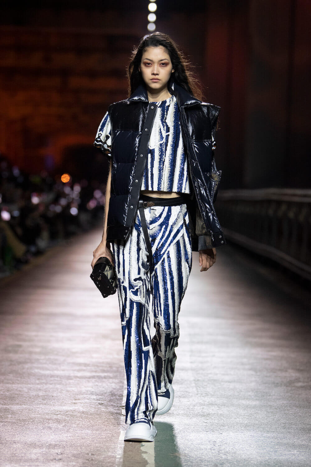 How to get Louis Vuitton's pre-autumn 2023 look: HoYeon Jung