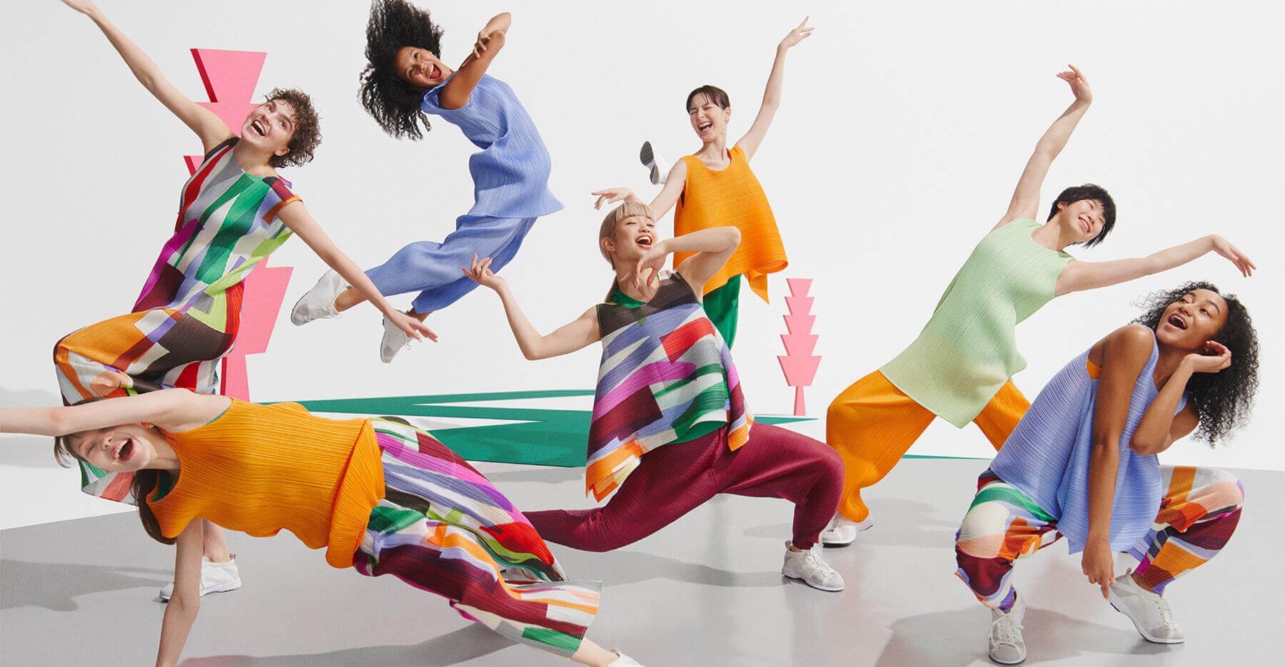 Pleats Please Issey Miyake Celebrates Its 30th Anniversary - 10 Magazine