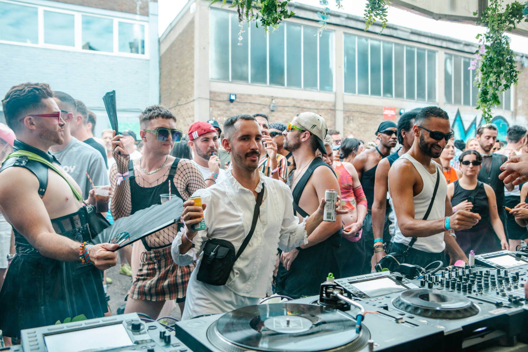 Gemma Bell © http://www.instagram.com/gemmadeenphoto