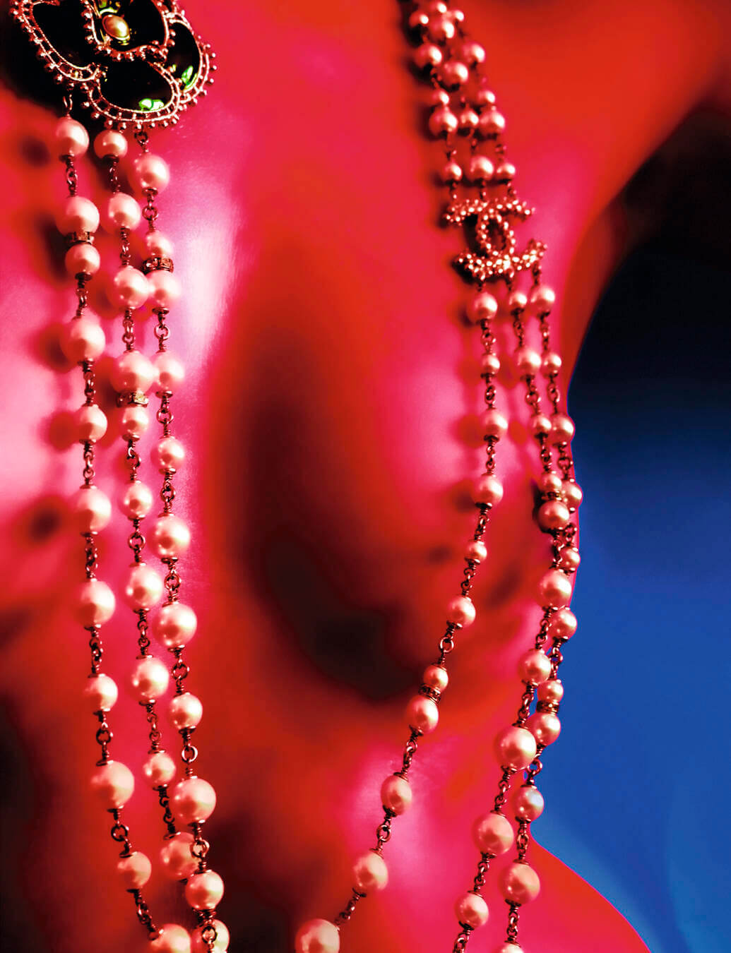 Explore The Codes Of Coco Chanel Through The V&A's 'Gabrielle Chanel:  Fashion Manifesto' - 10 Magazine