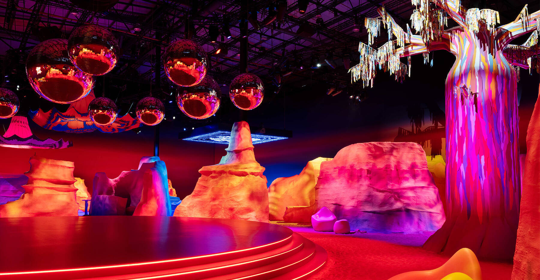 Step Inside The Hermès 'Brides De Galaxy' Immersive Experience