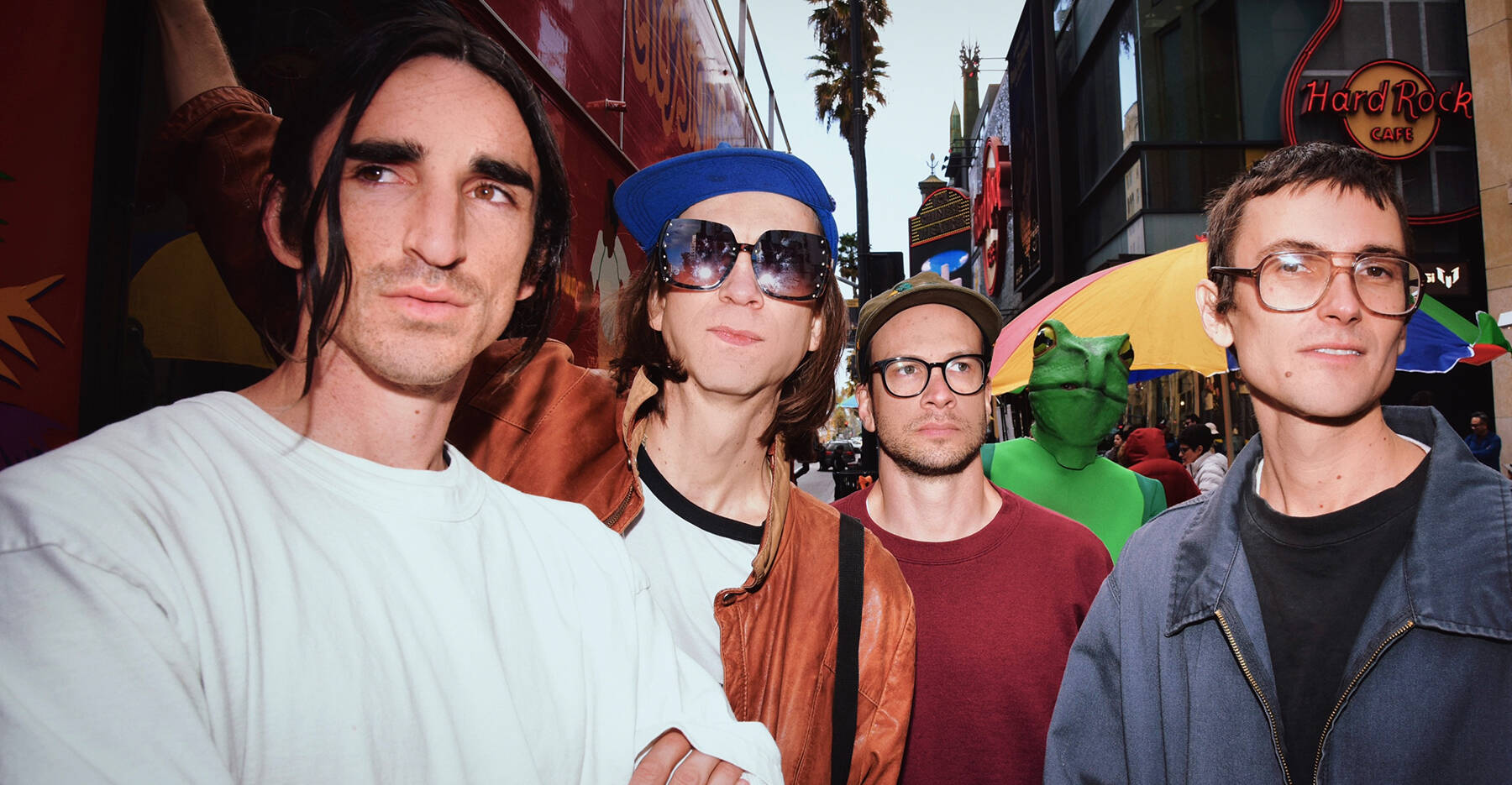 10 Questions With Diiv As They Release Their New Album 'Frog In Boiling ...