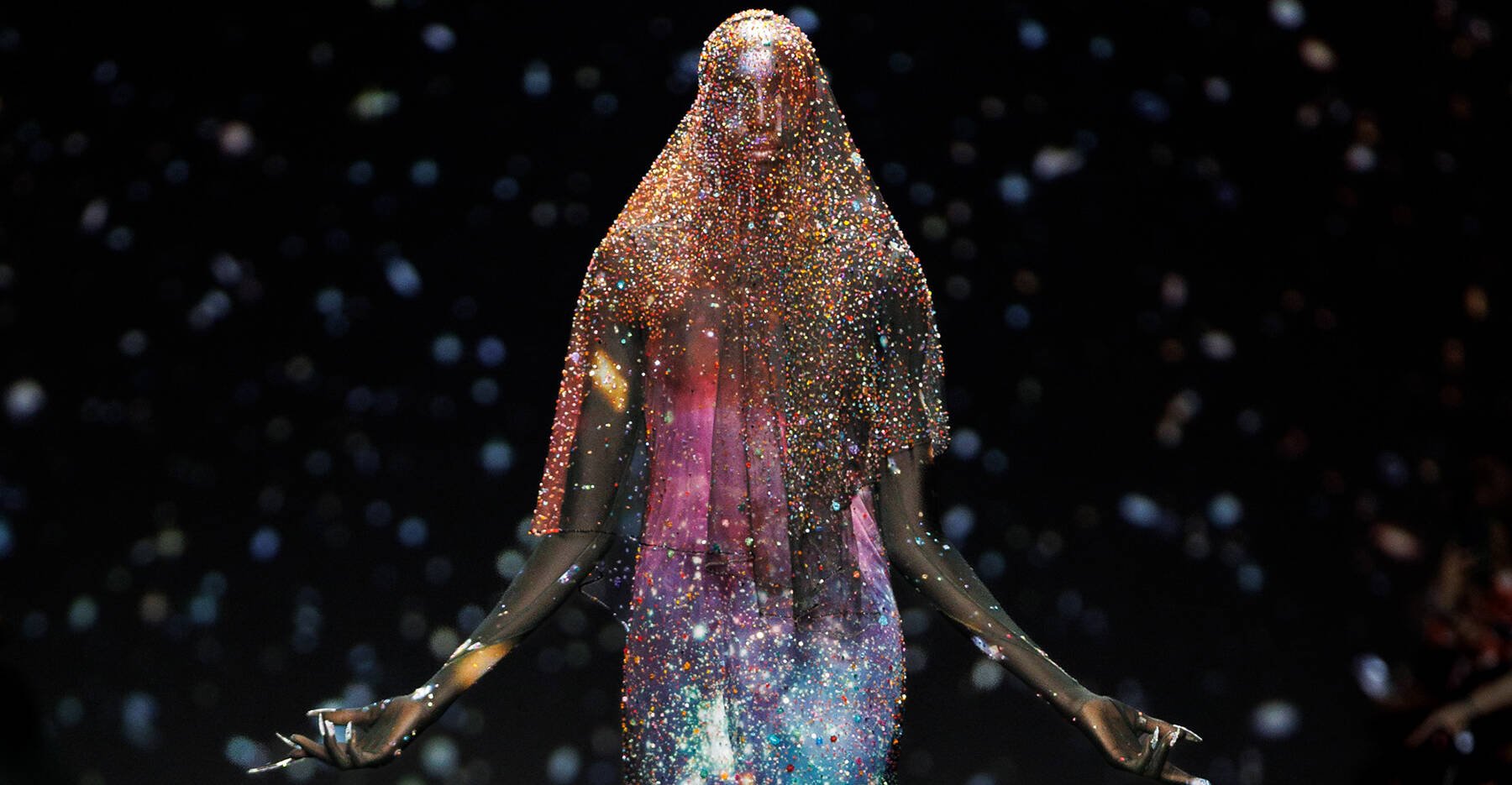 soul dress fashion show These pieces from the Robert Wun FW24' couture show give me major entity  vibes : r/TheMagnusArchives