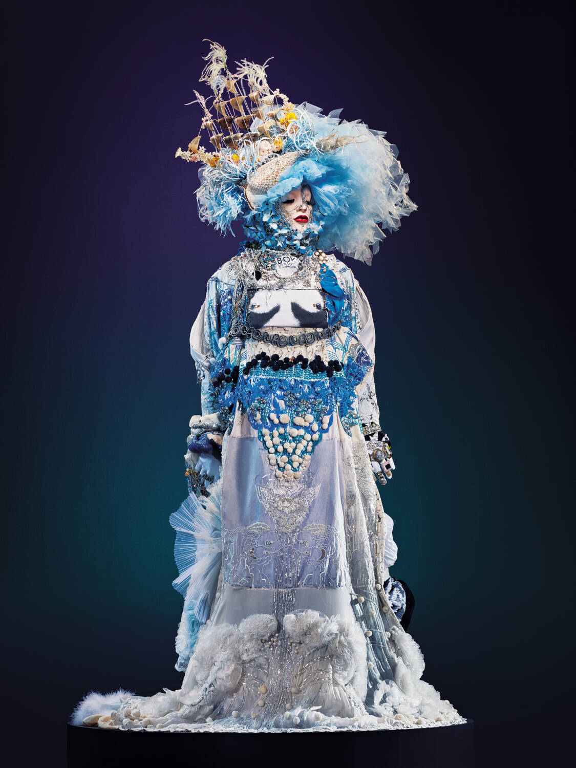 01a Curator Daniel Lismore. Image credit Colin Douglas Gray