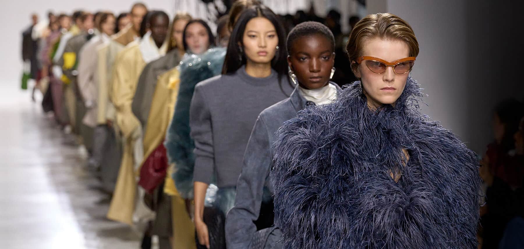 Bottega Veneta: Ready-To-Wear SS26 - 10 Magazine