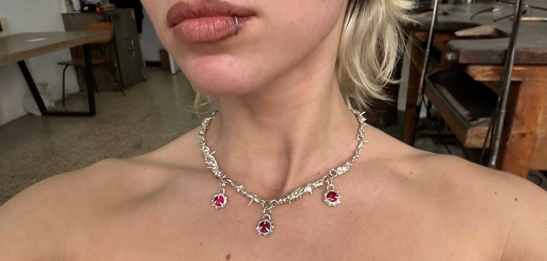 Tien verlangens: Wooyoungmi laat je kousvullers sorteren, Kith landt in Londen en meer!