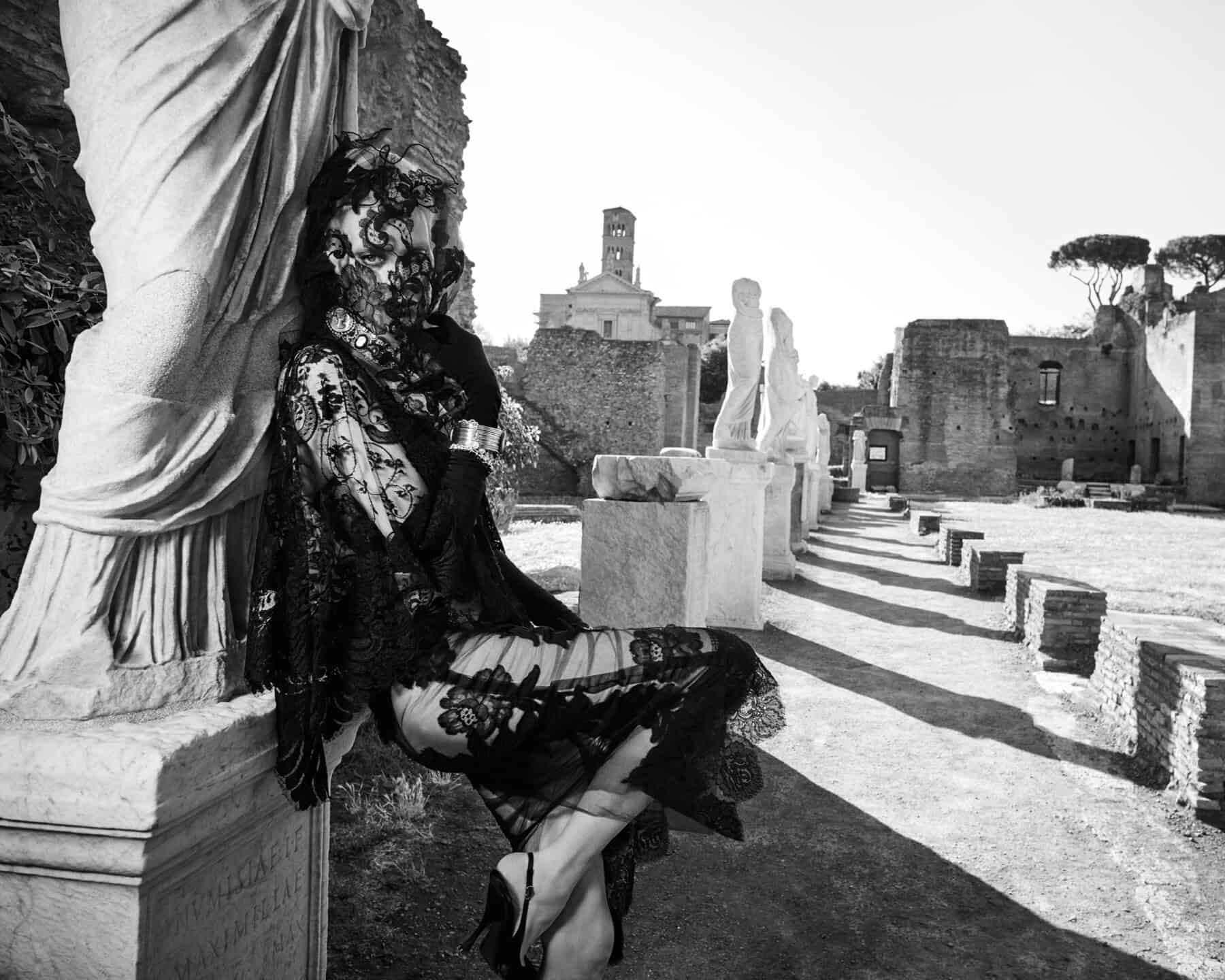 10+_P186-193_Issue8_Profile_Dolce_and_Gabbana (8p) 02