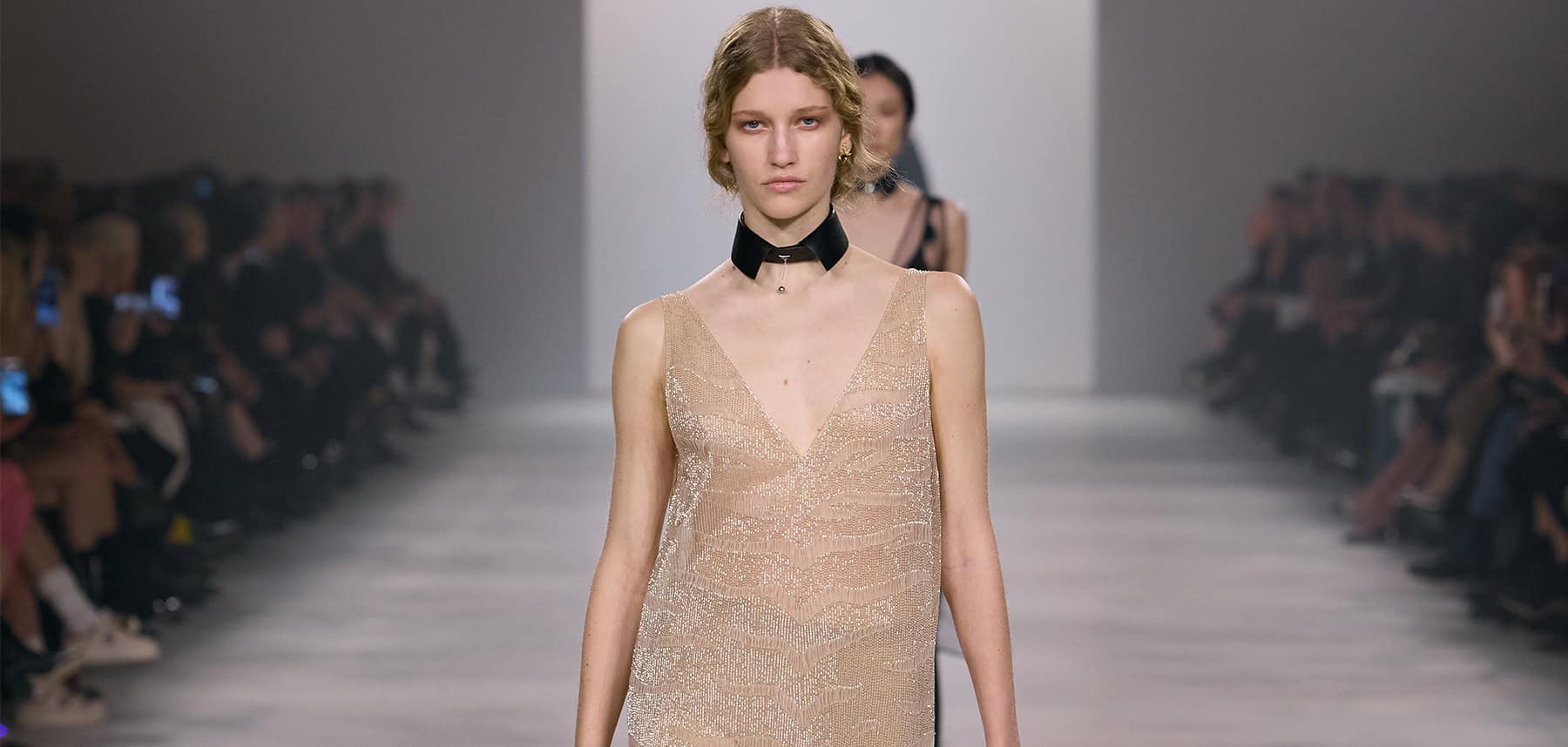 Fendi: confectiekleding AW26 – 10 tijdschrift