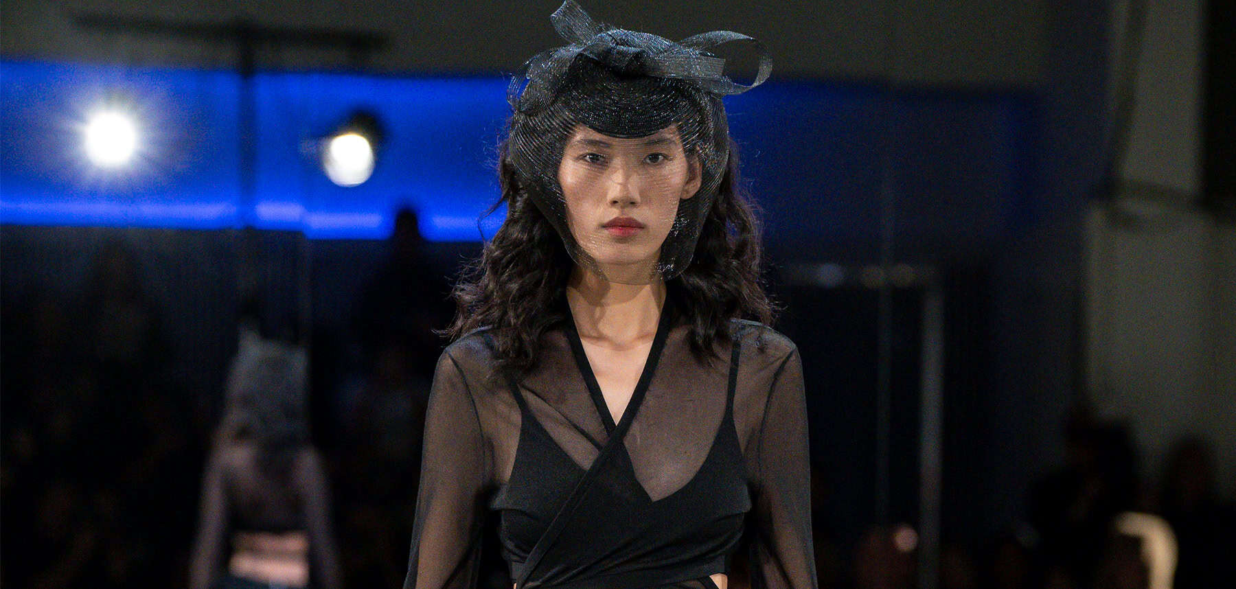 Patrick McDowell: confectiekleding AW26 – 10 tijdschrift