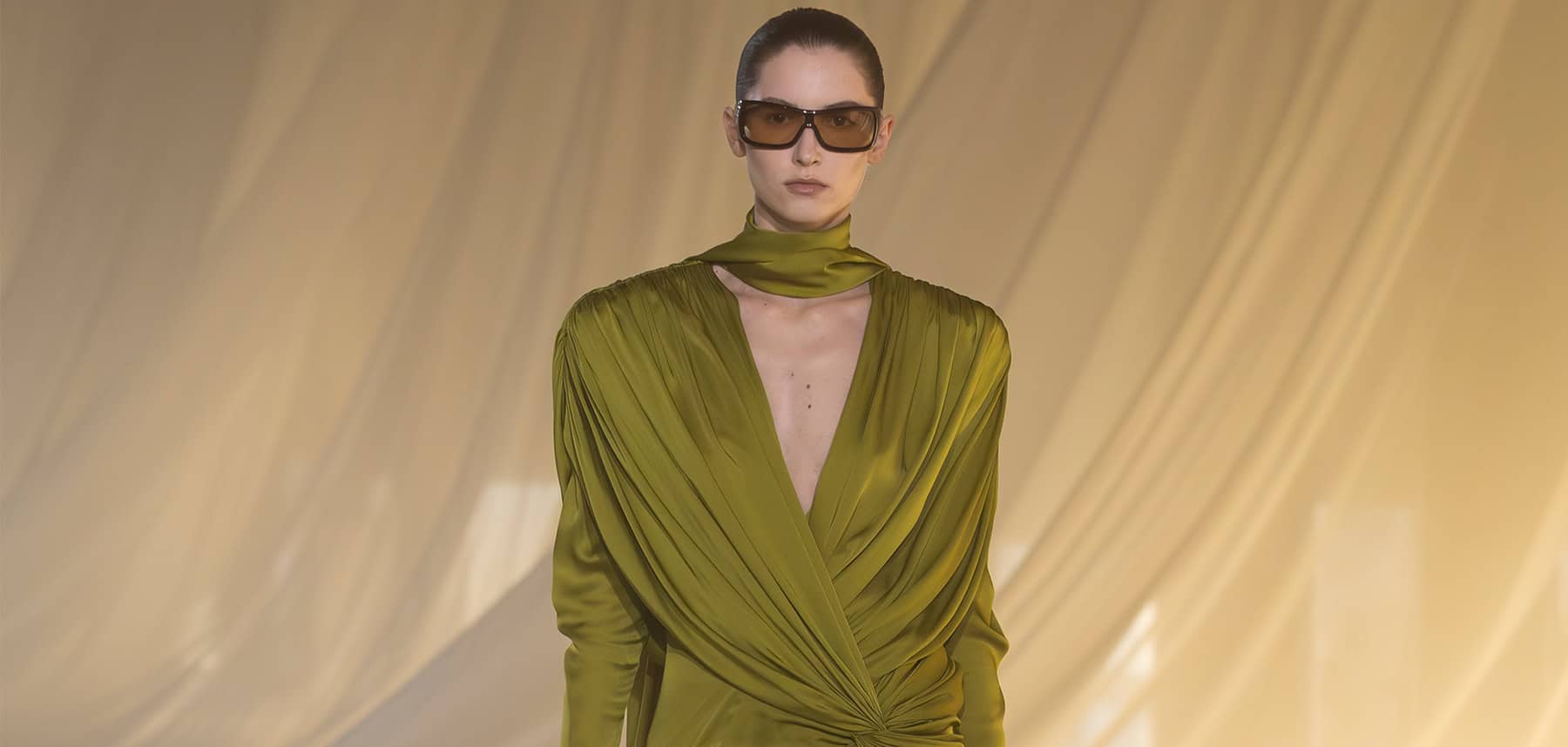 Balmain: AW26 Magazine – 10 Klaar om te dragen