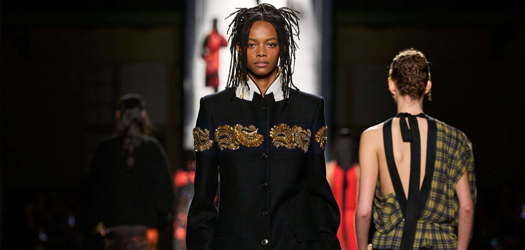 Dries Van Noten: Confectiekleding AW26