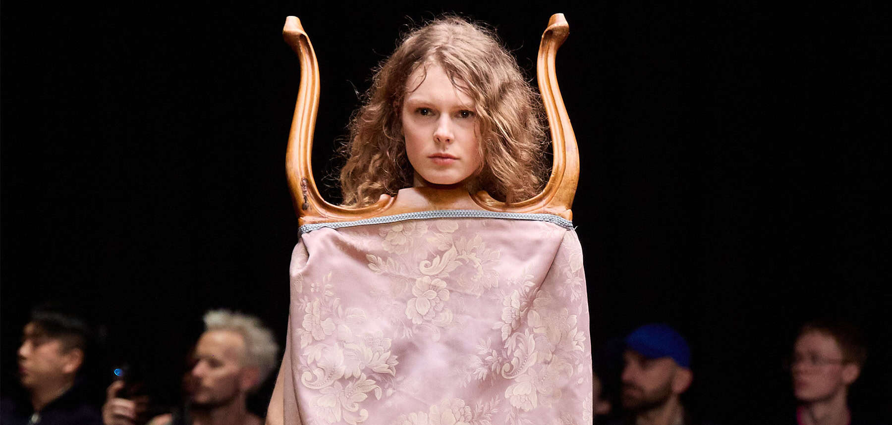 Hodakova: AW26 Magazine – 10 Klaar om te dragen