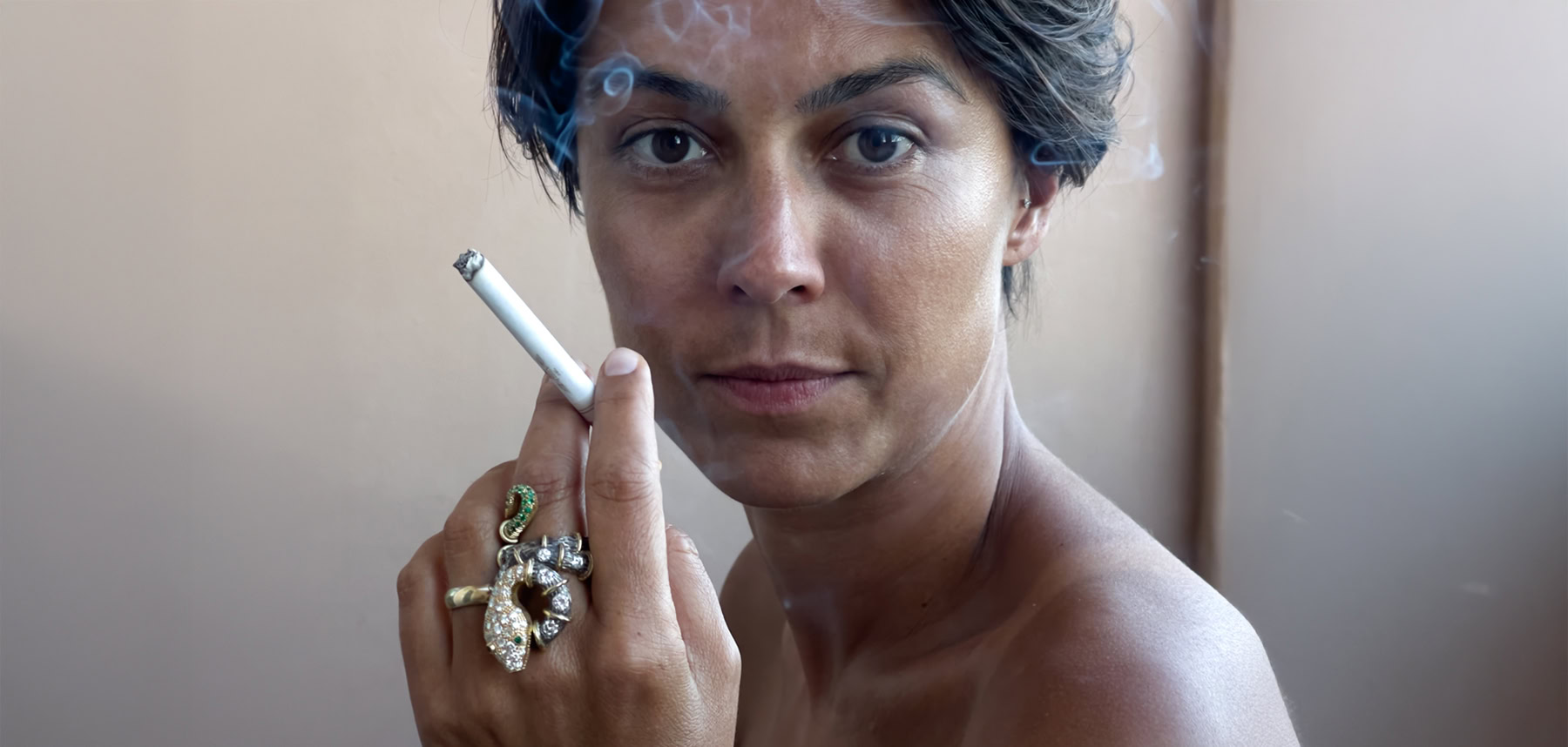 Dovile Drizyte in een Codagnato-ring die naar hem is vernoemd