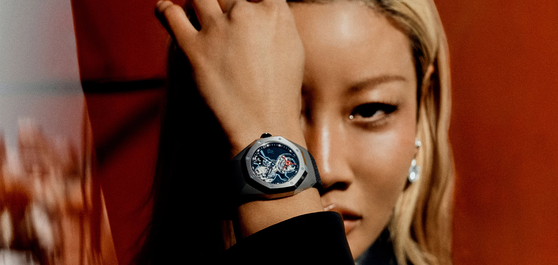 Audemars Piguet schakelt Yoon Ahn en Verbal in voor bijgewerkte Royal Oak