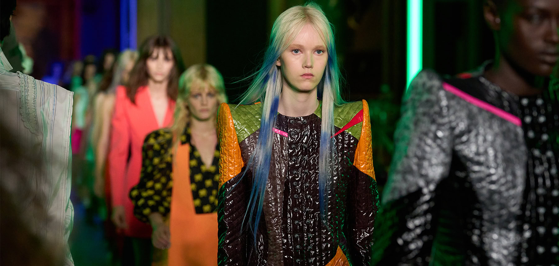 Louis Vuitton: Cruise 2027 – 10 Tijdschrift