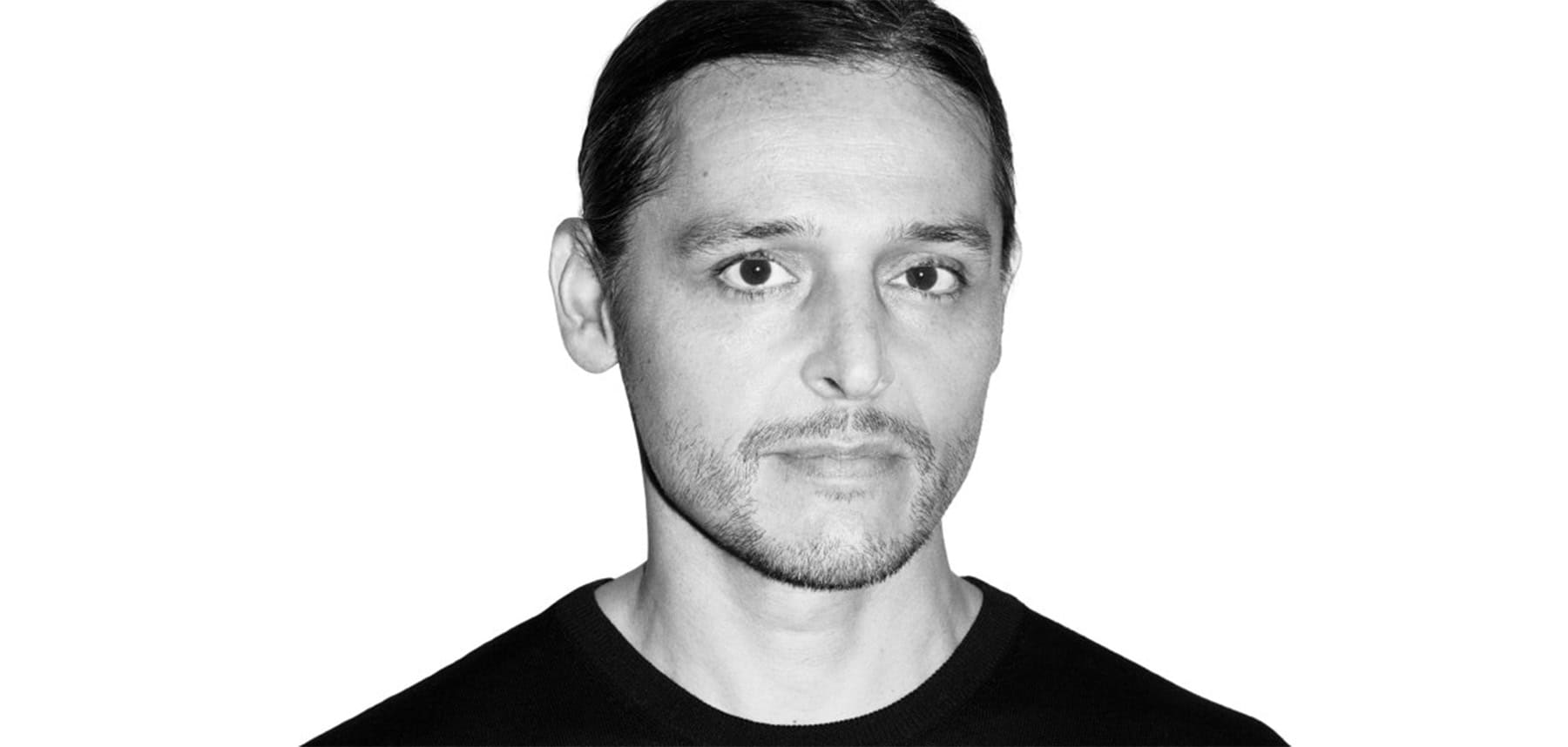 Olivier Theyskens maakt zich klaar om een nieuw merk te debuteren tijdens de Paris Couture Week